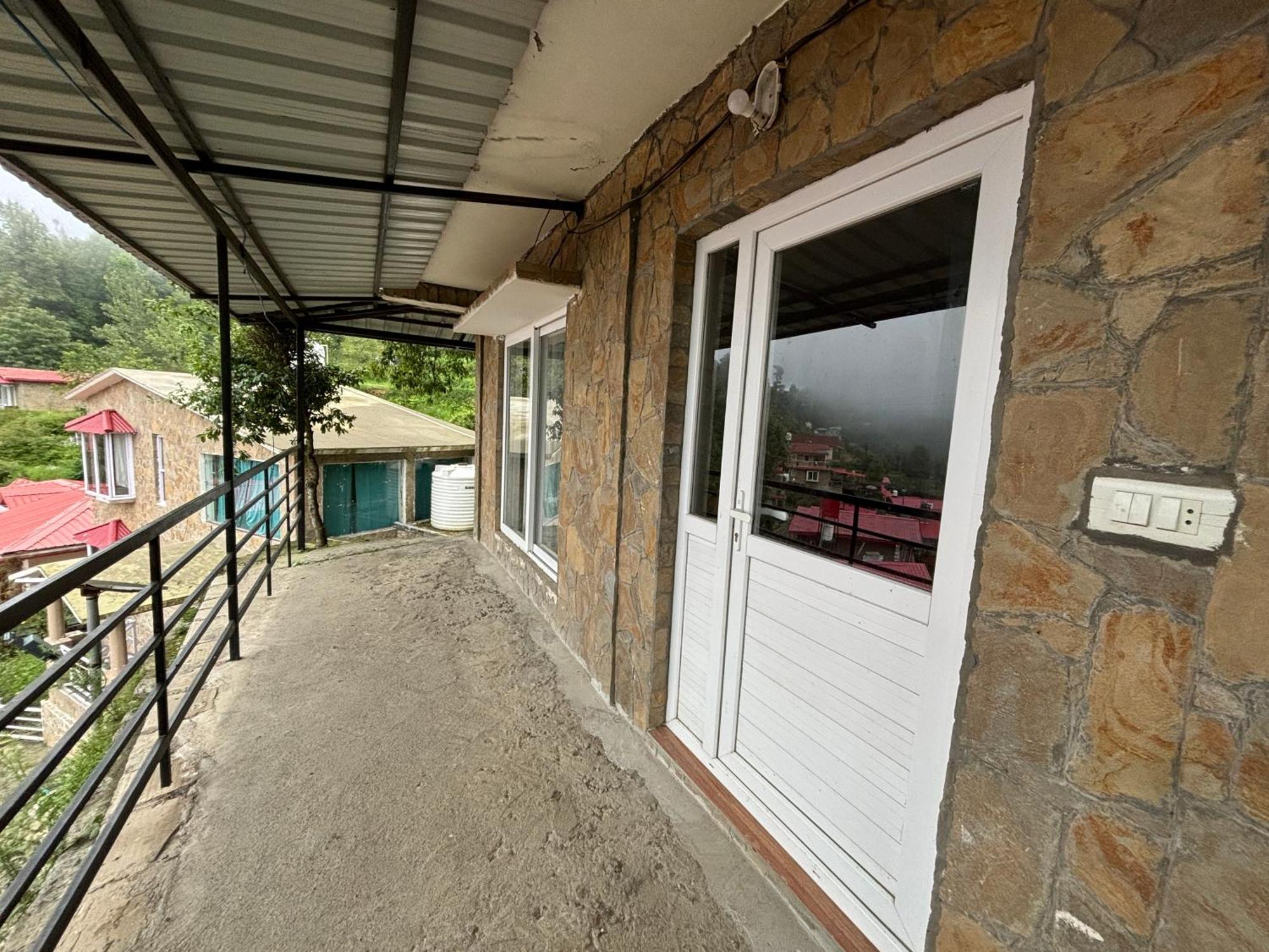 Indus Valley Mukteshwar Villa Exterior photo