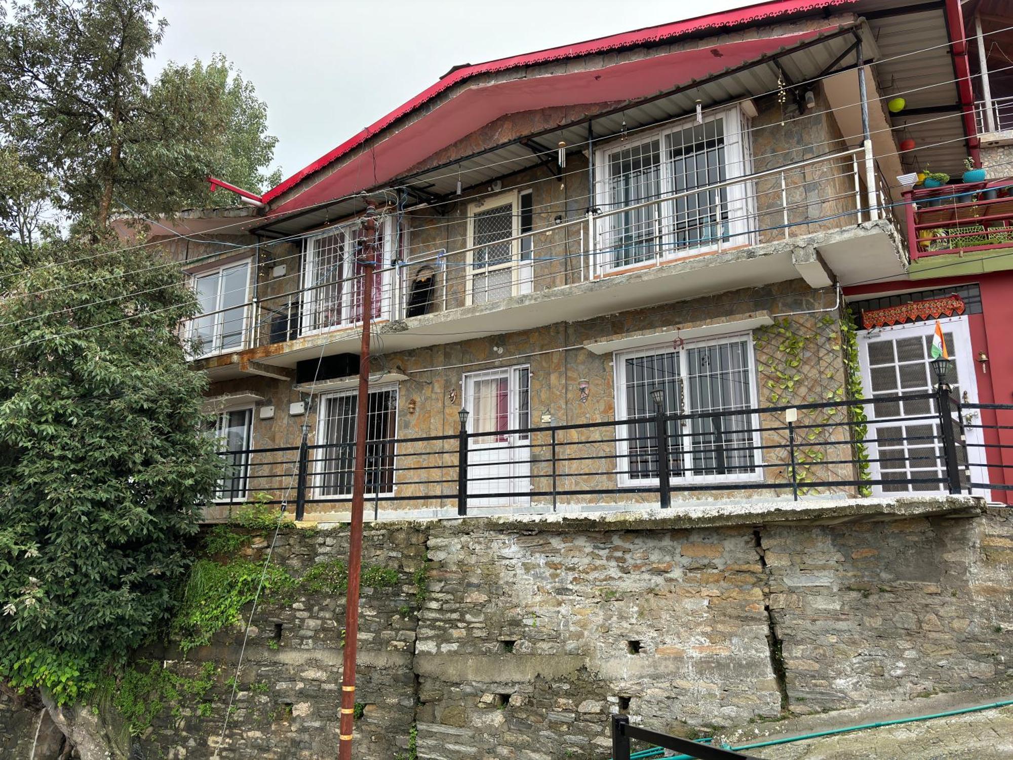 Indus Valley Mukteshwar Villa Exterior photo