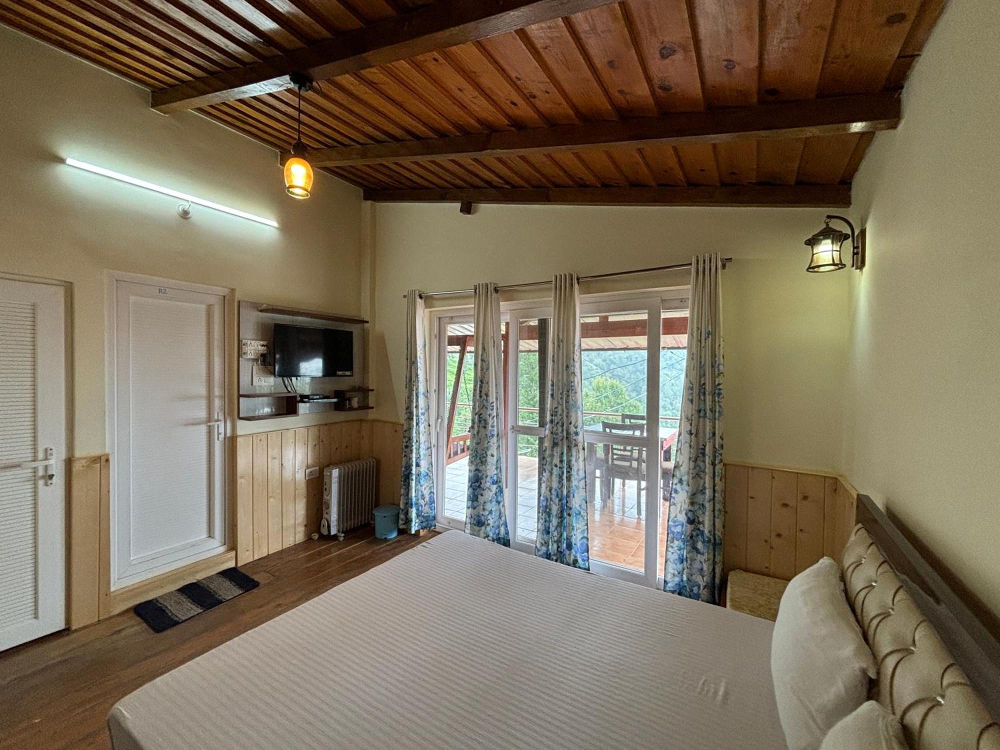 Indus Valley Mukteshwar Villa Exterior photo